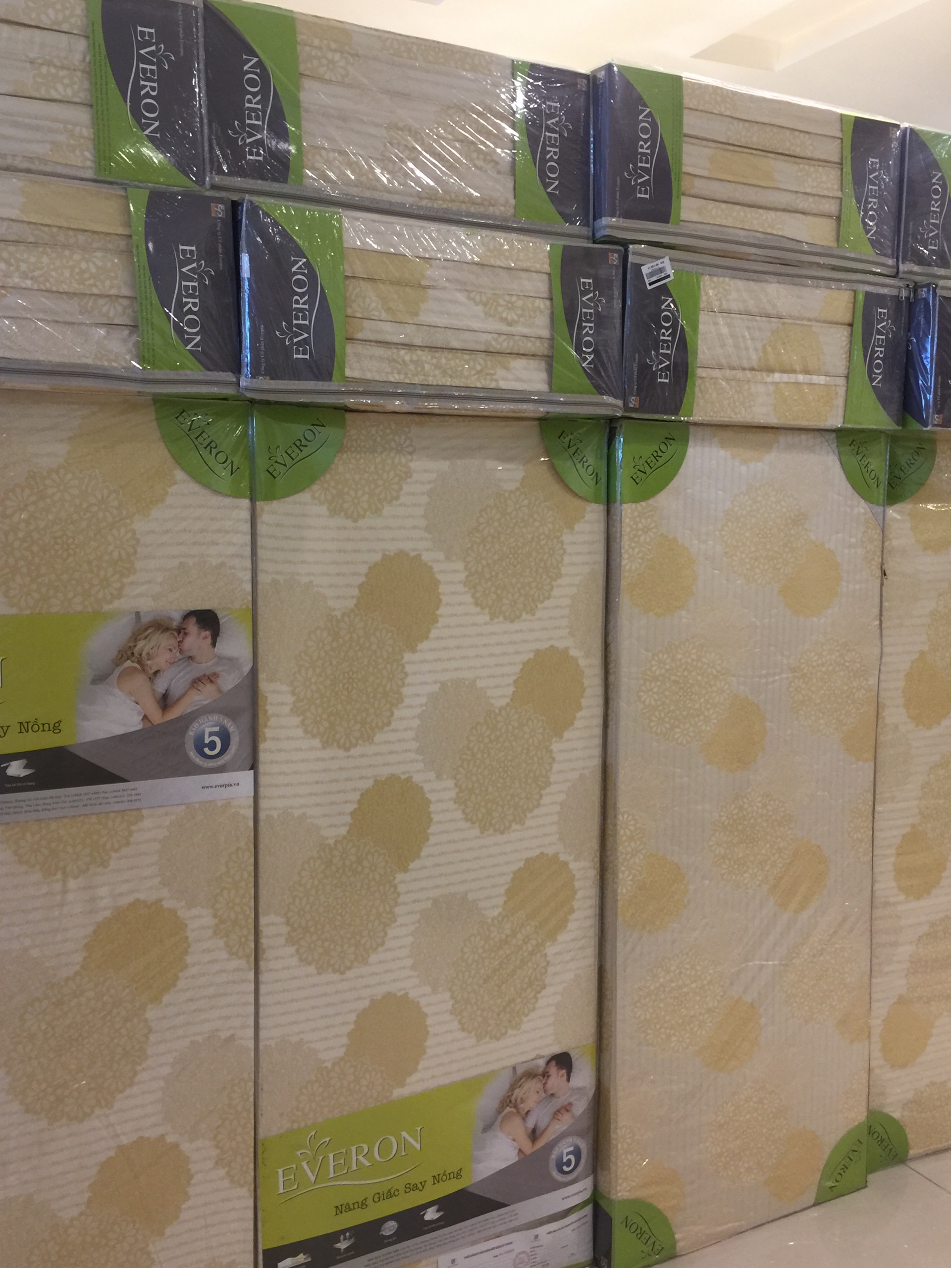 Đệm bông ép everon Đệm bông ép everon