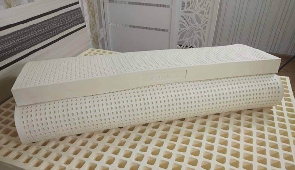 Cách gấp đệm cao su