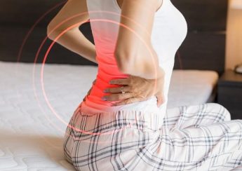 Đau lưng nên nằm đệm gì