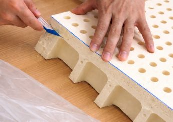 Cách cắt đệm cao su